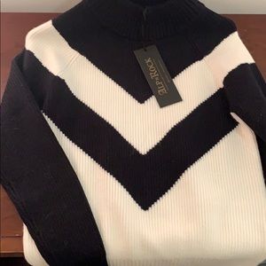 Brand new AlpnRock Mock neck sweater